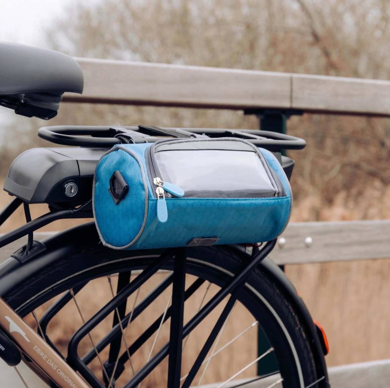 Borsa Bici Manubrio Touchscreen per Smartphone GPS - immagine 2